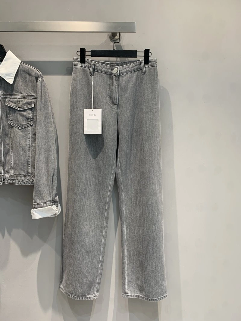 Classic Chanel Jeans 108204
