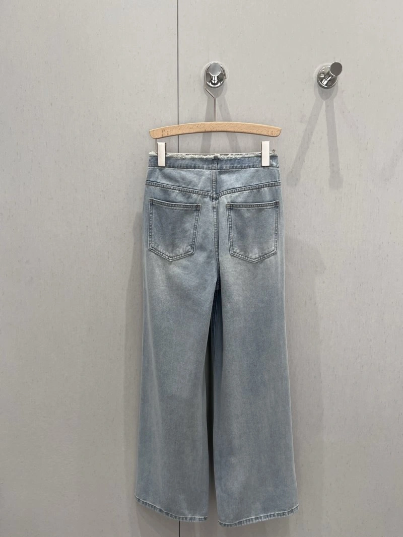 Chanel Jeans ModernLook 108210