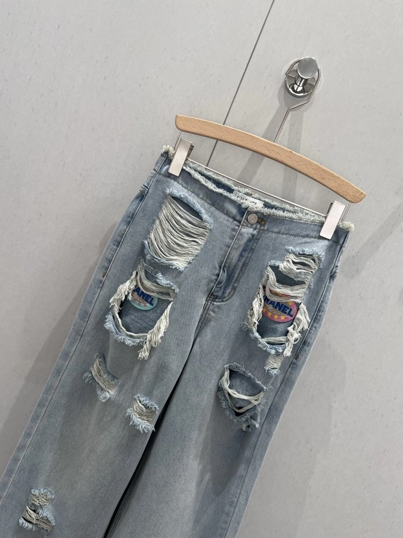 Chanel Jeans ModernLook 108210