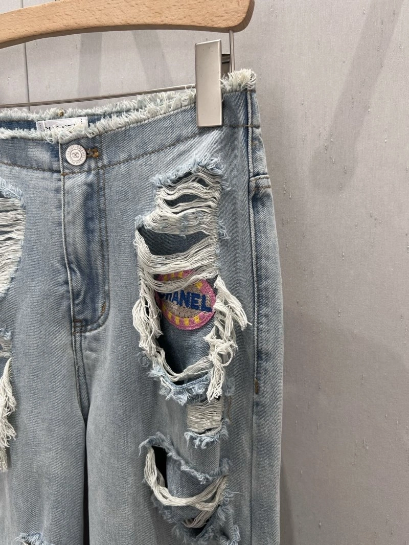 Chanel Jeans ModernLook 108210
