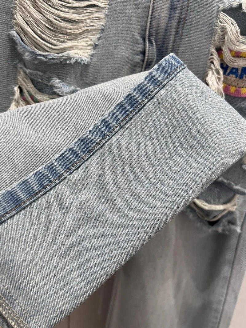 Chanel Jeans ModernLook 108210