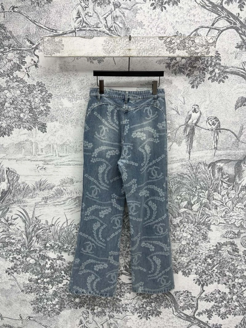 Attractive Chanel Jeans 108194