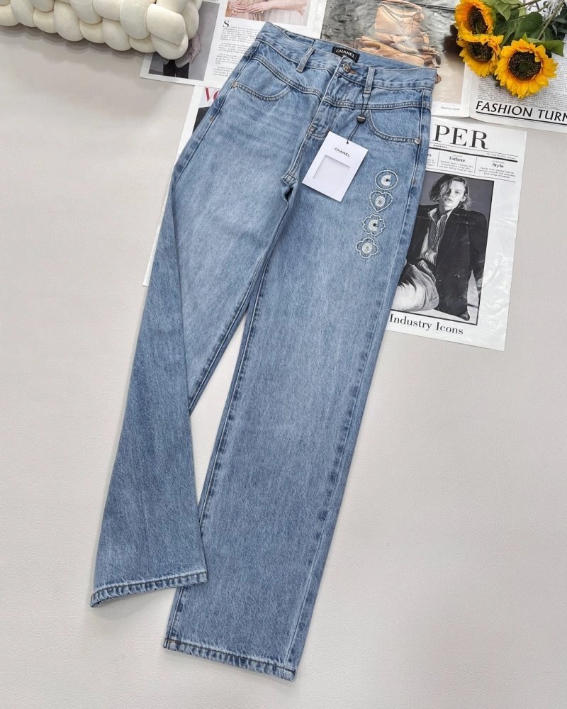 Durable Chanel Jeans 108215