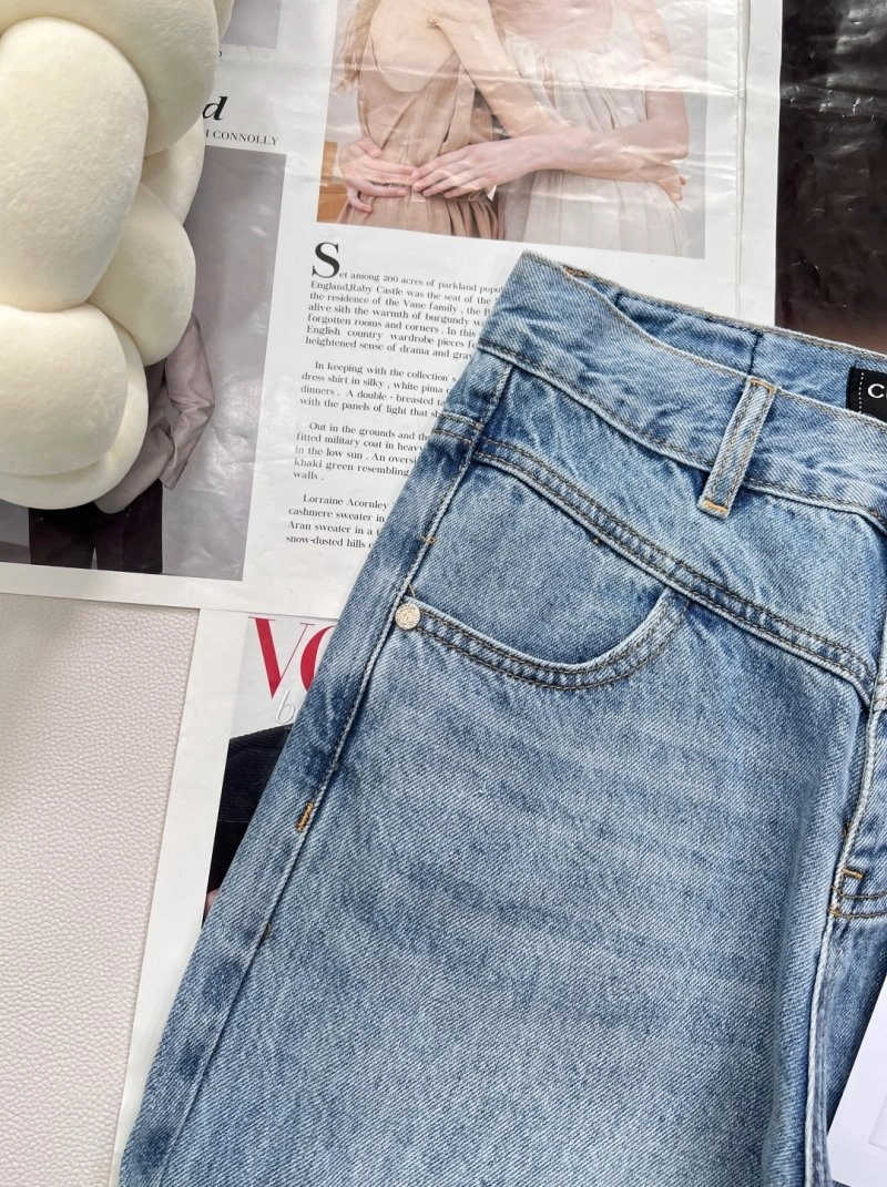 Durable Chanel Jeans 108215