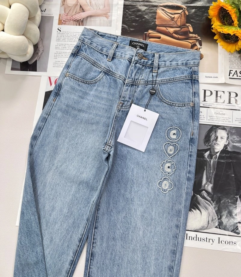 Durable Chanel Jeans 108215