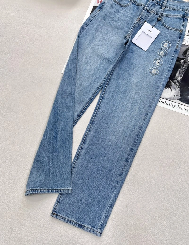 Durable Chanel Jeans 108215