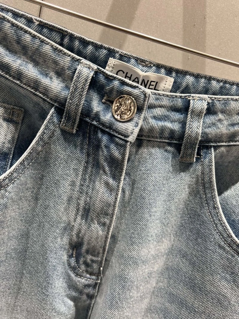 Stretchable Chanel Jeans 108218