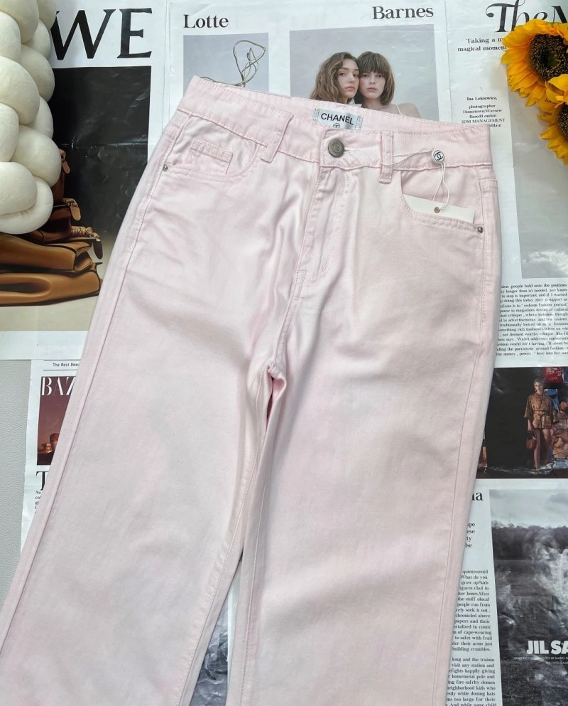 Unique Chanel Jeans 108212
