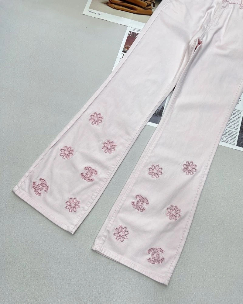 Unique Chanel Jeans 108212