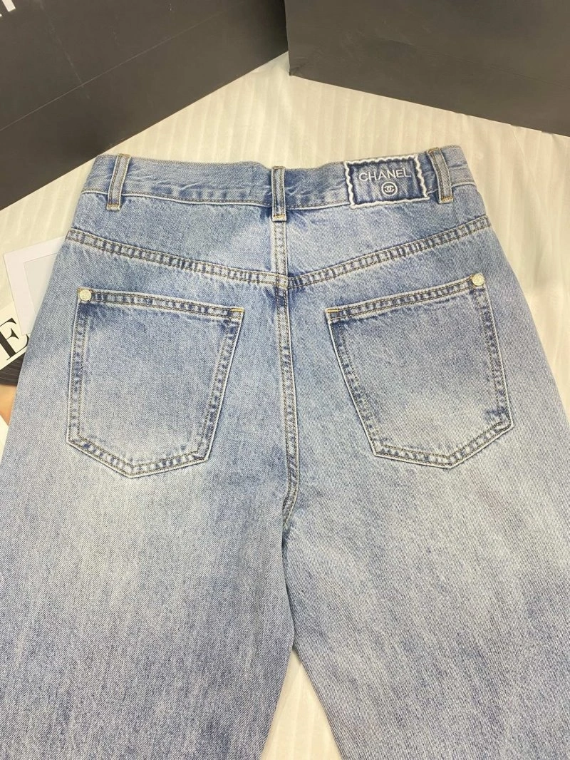Chanel Jeans Stylish 108202