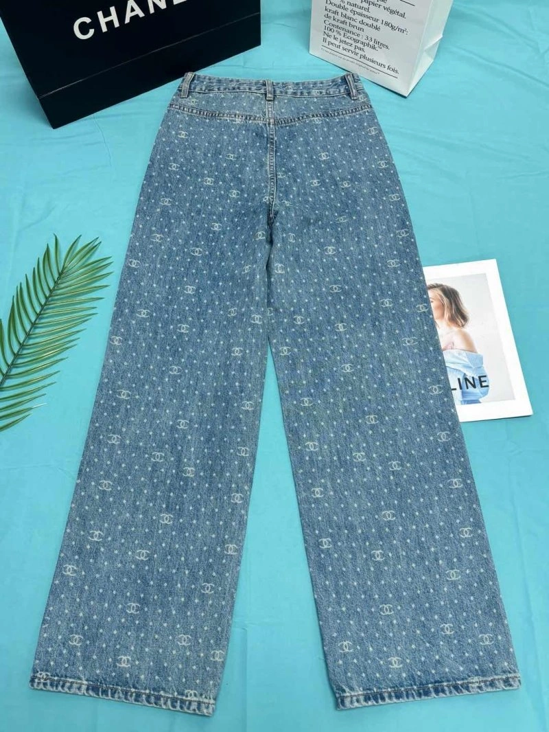 Chanel Jeans Unisex 108209