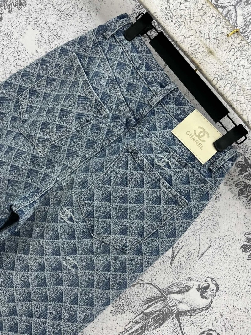 Chanel Jeans Comfortable 108205