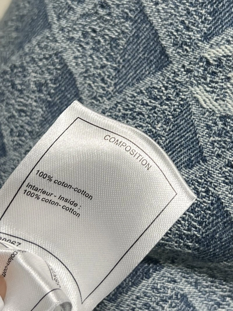 Chanel Jeans Comfortable 108205