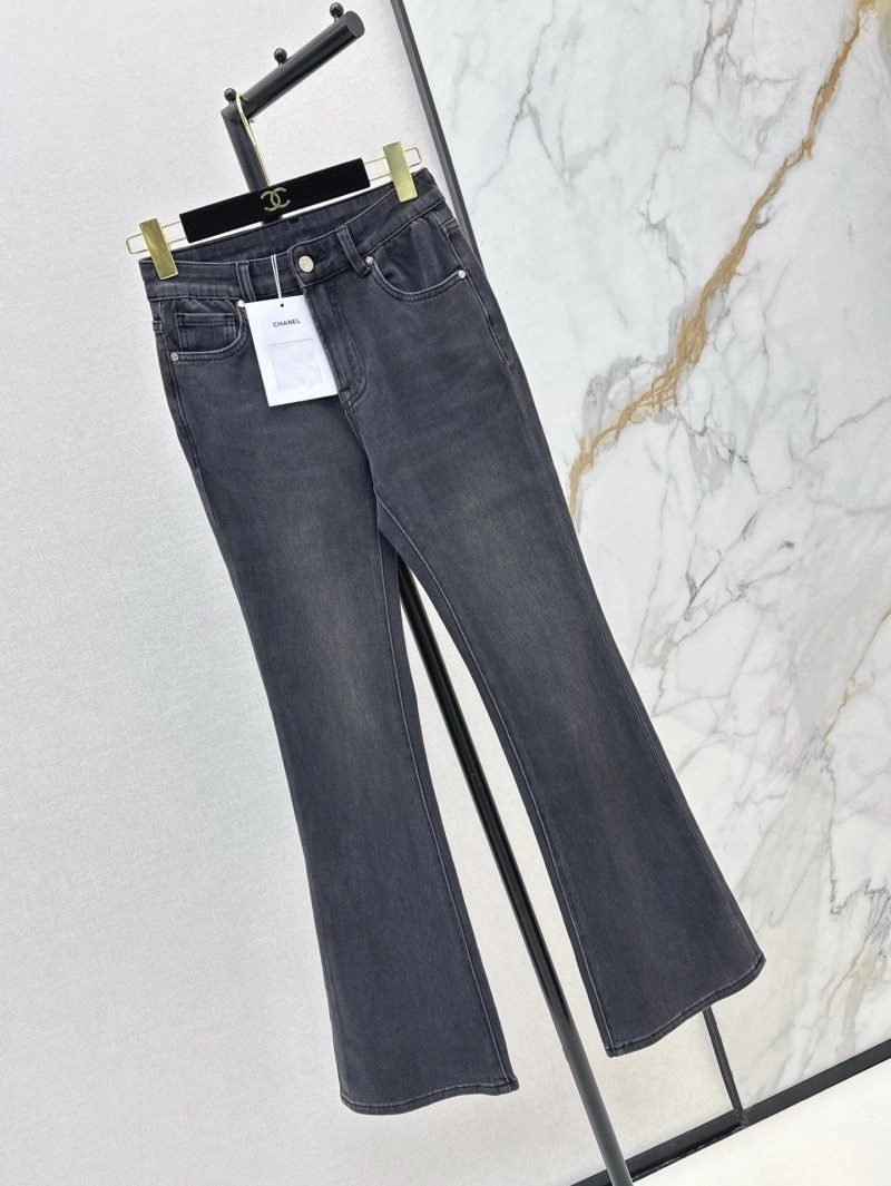 Attractive Chanel Jeans 108207