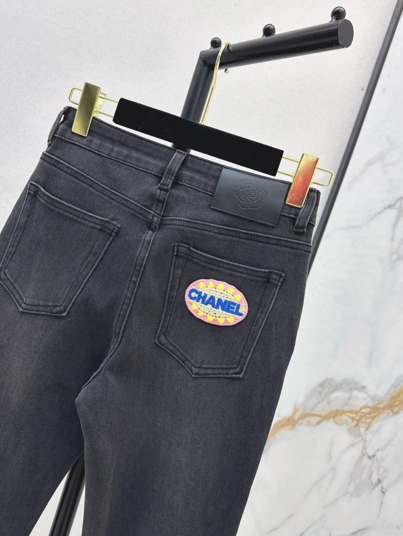 Attractive Chanel Jeans 108207