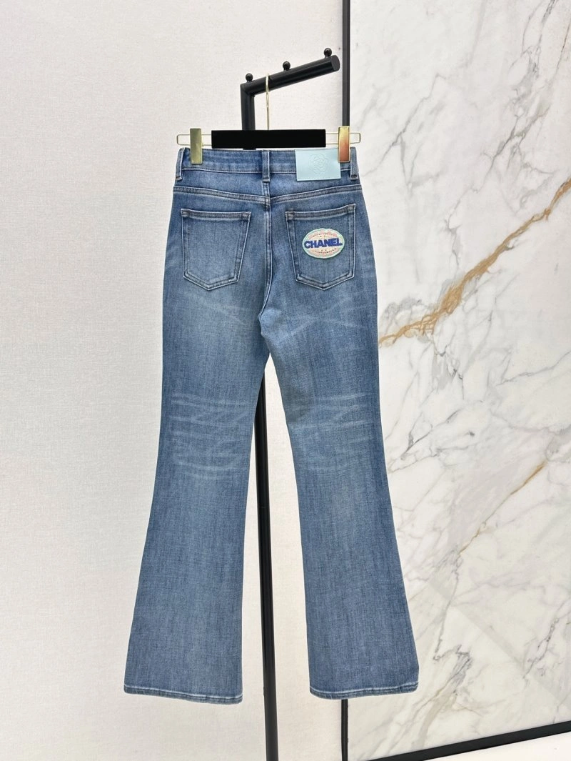 Contemporary Chanel Jeans 108203