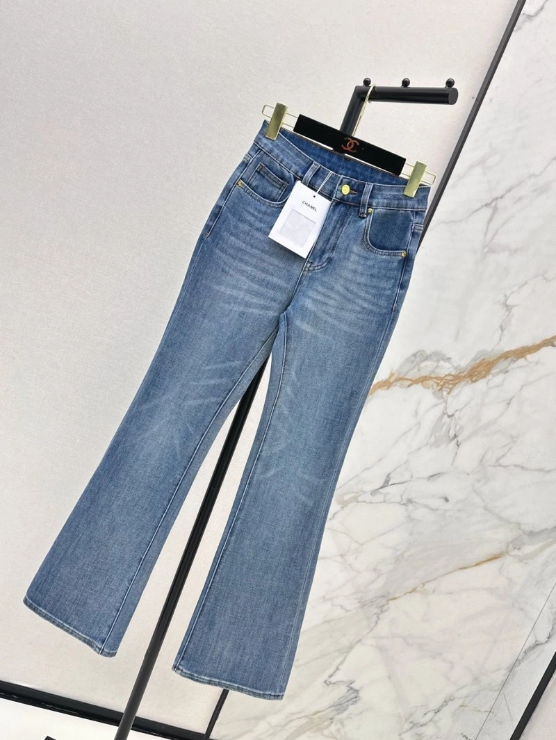 Contemporary Chanel Jeans 108203