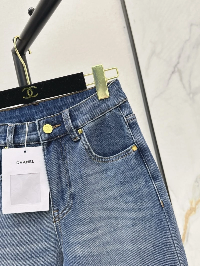 Contemporary Chanel Jeans 108203