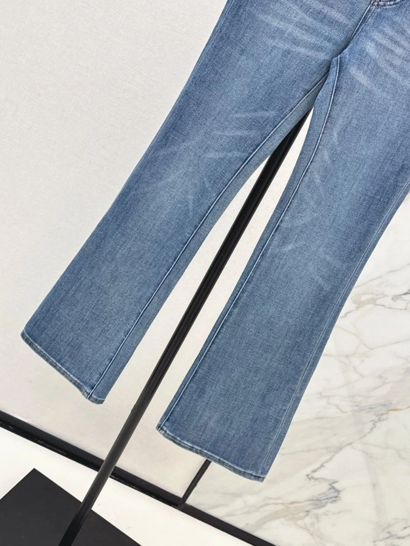 Contemporary Chanel Jeans 108203