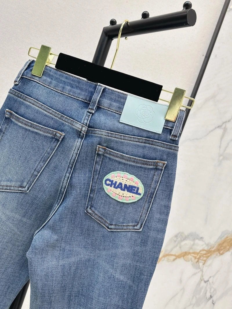 Contemporary Chanel Jeans 108203