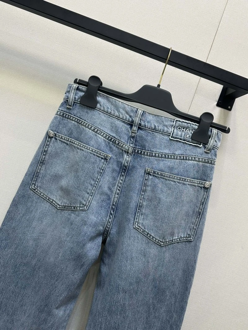 Chanel Jeans SmartChoice 108217