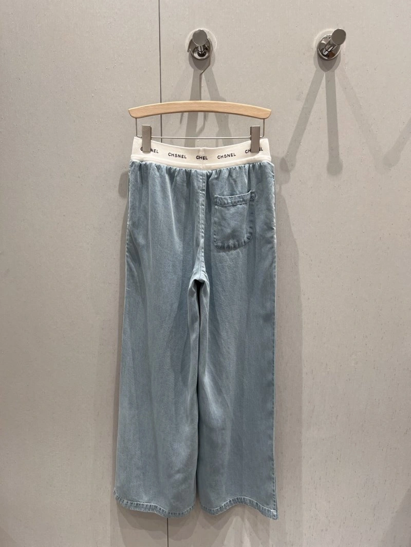 EasyMatch Chanel Jeans 108208