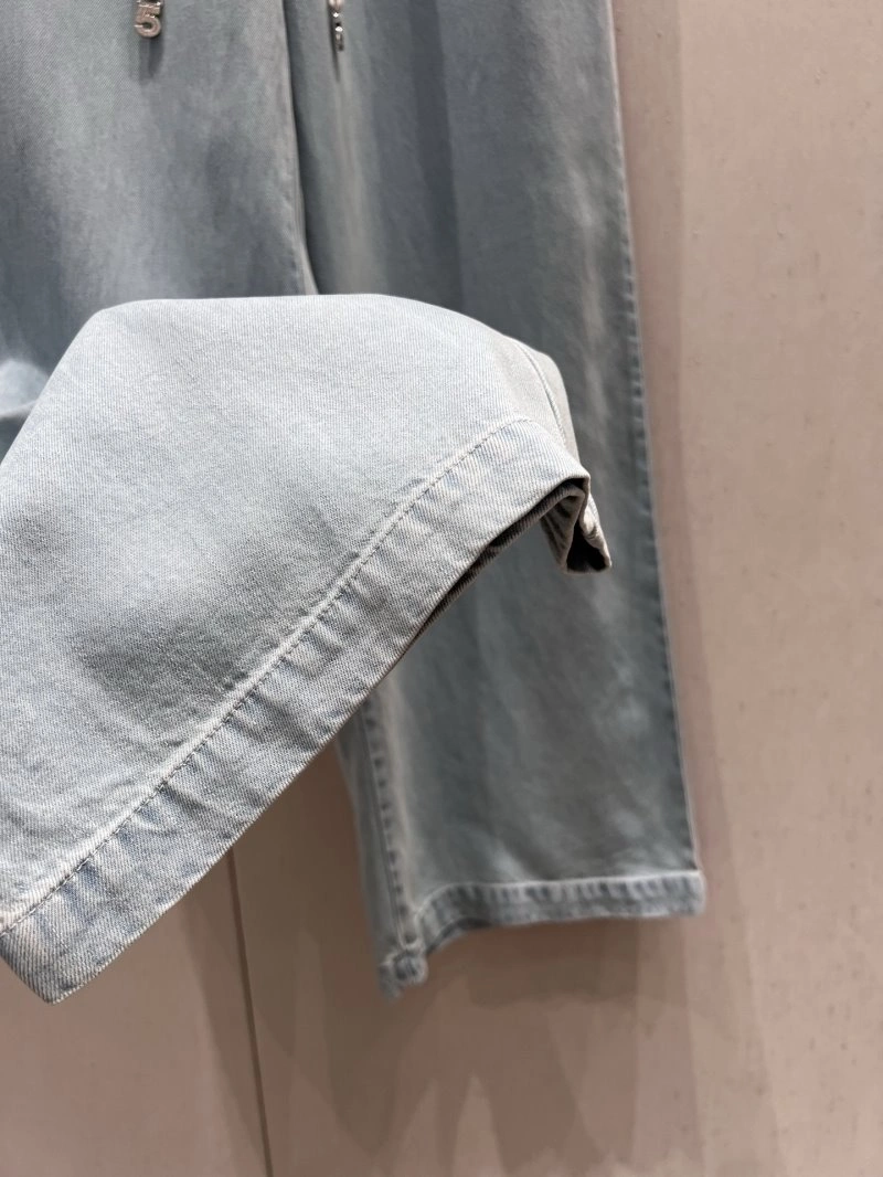 EasyMatch Chanel Jeans 108208
