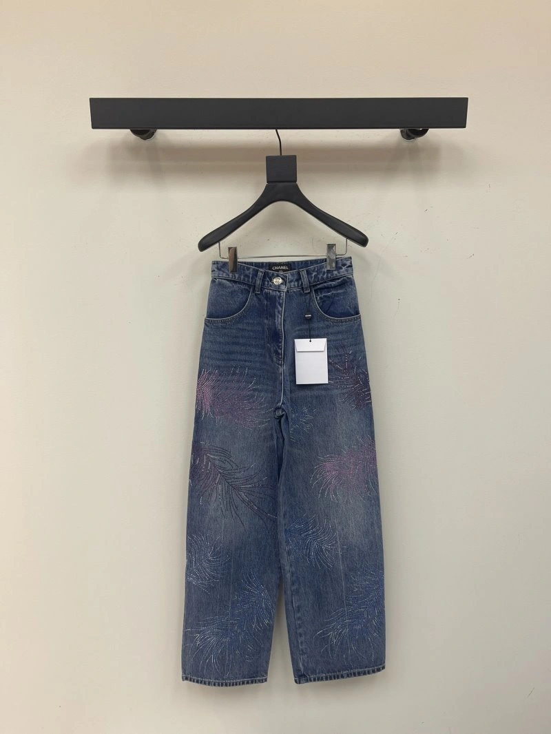 Compact Chanel Jeans 108201