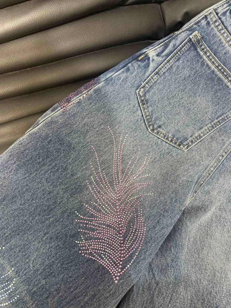 Compact Chanel Jeans 108201