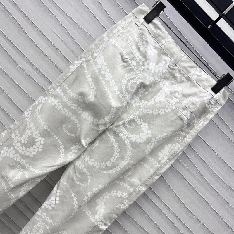 Chanel Jeans GoodFit 108196