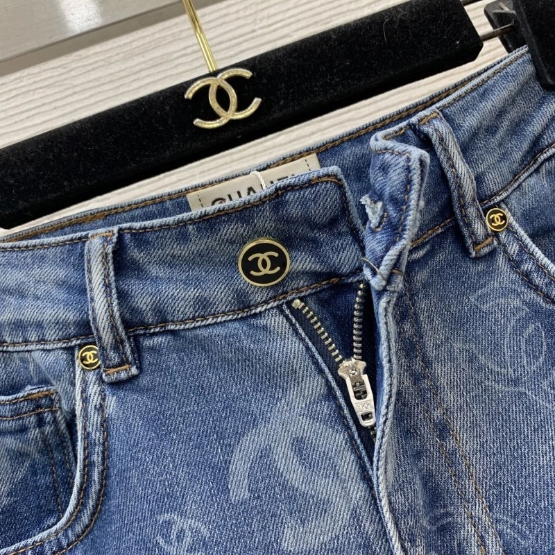OdorResistant Chanel Jeans 108188