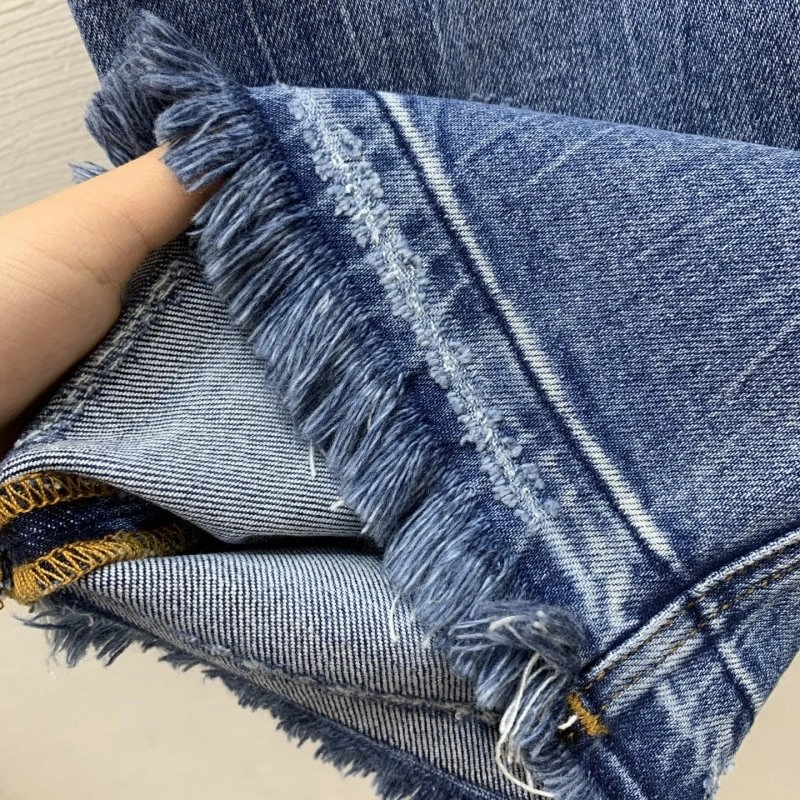 WellDesigned Chanel Jeans 108186