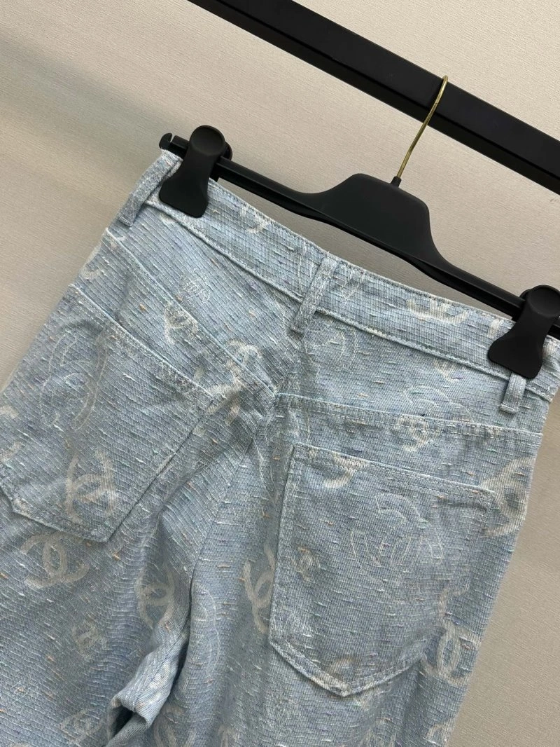 WeatherProof Chanel Jeans 108183