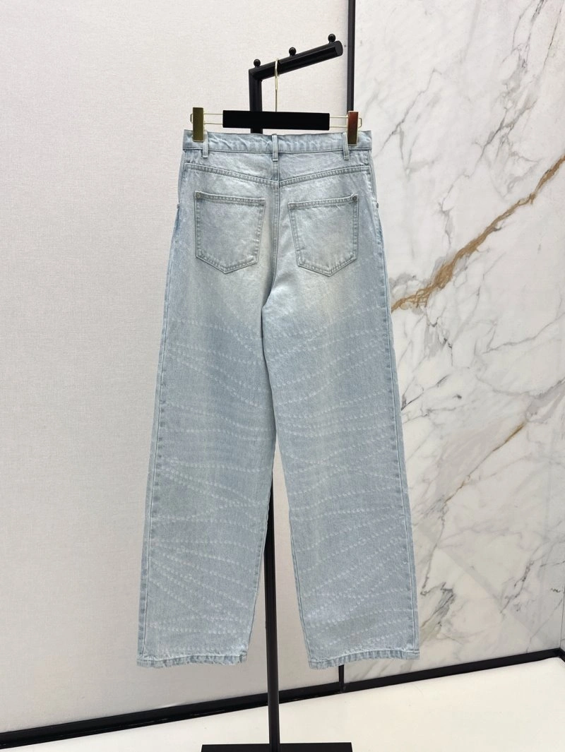 Minimalist Chanel Jeans 108180