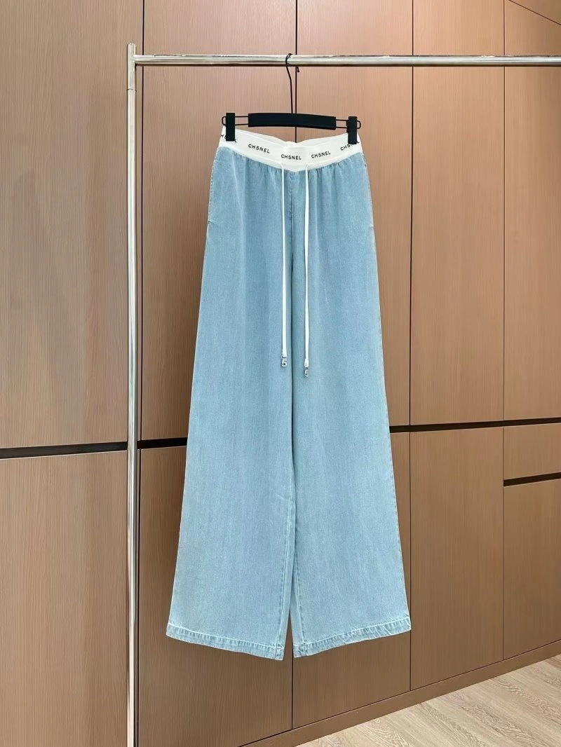Breathable Chanel Jeans 109867