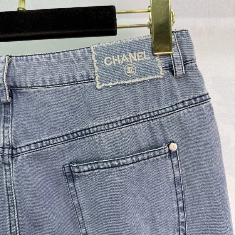 Chanel Jeans ModernLook 109876