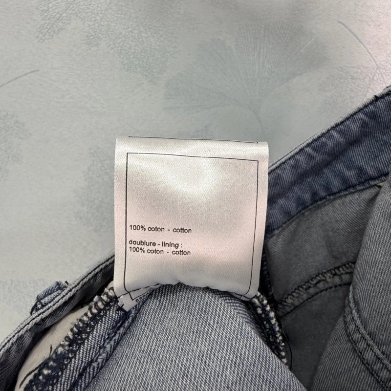 Chanel Jeans ModernLook 109876