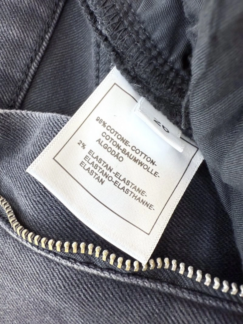 Neat Chanel Jeans 109888