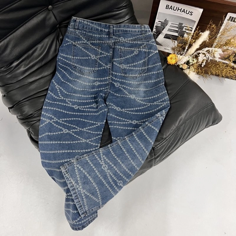 Chanel Jeans EyeCatching 109864