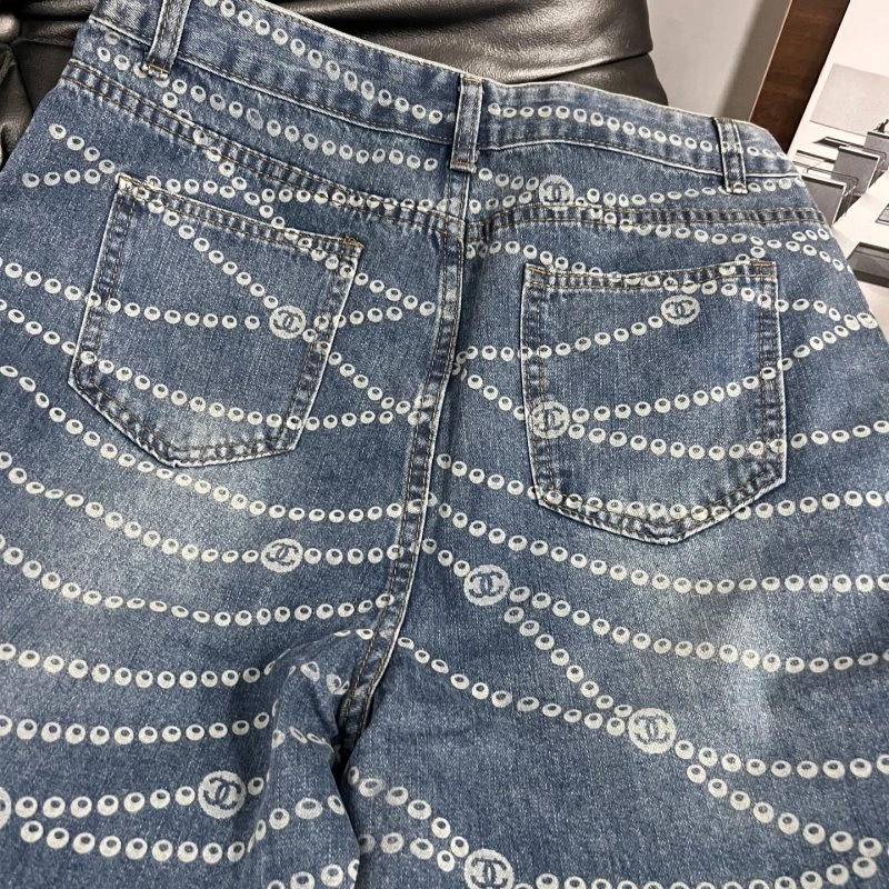Chanel Jeans EyeCatching 109864