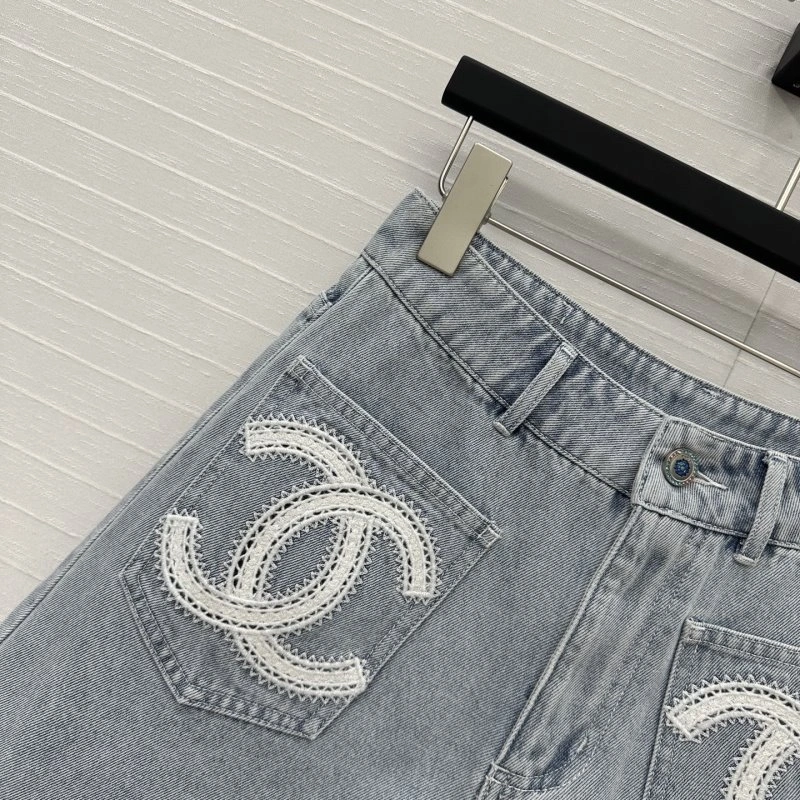 Durable Chanel Jeans 109868