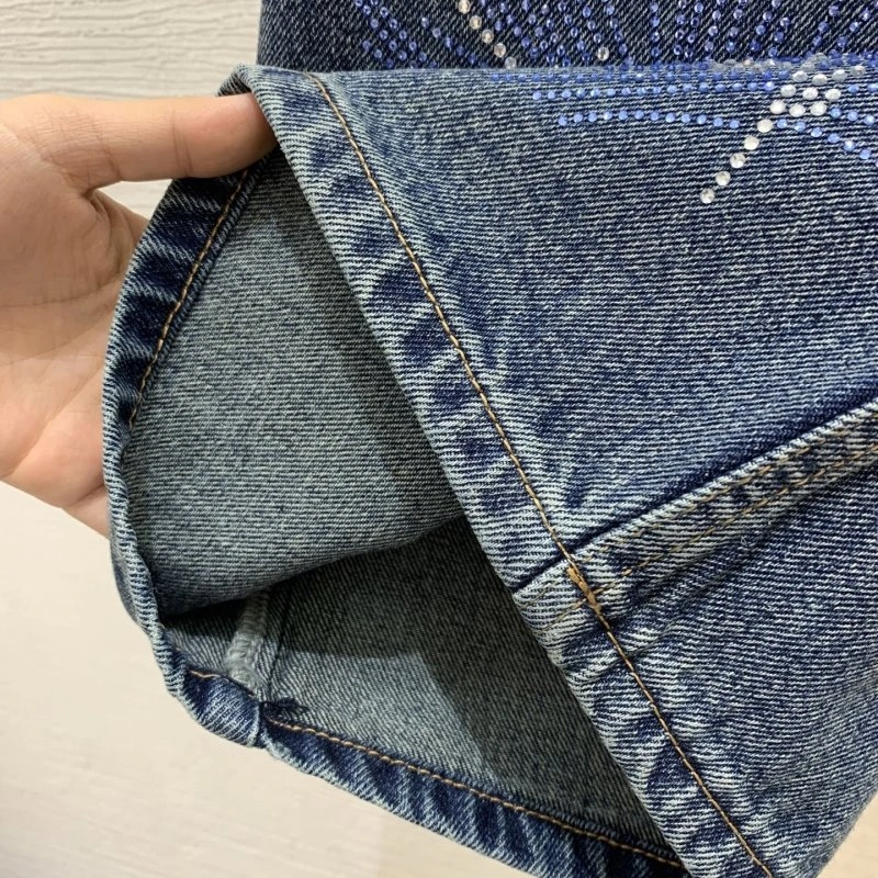 Efficient Chanel Jeans 109860