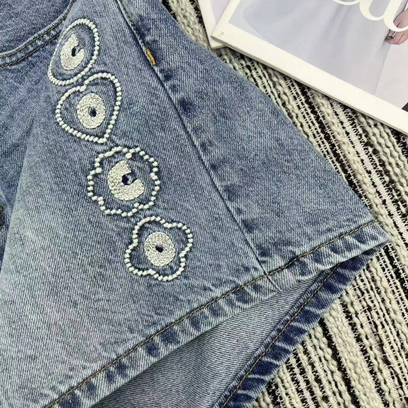 Premium Chanel Jeans 109859