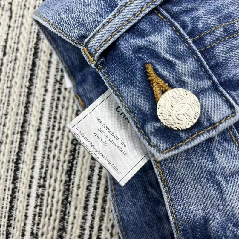 Premium Chanel Jeans 109859