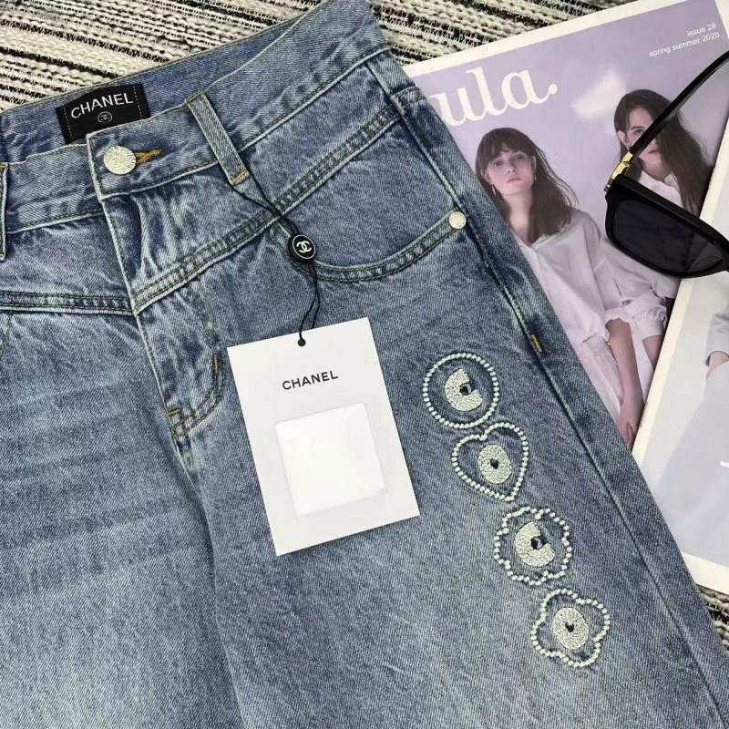 Chanel Jeans Elegant 109856