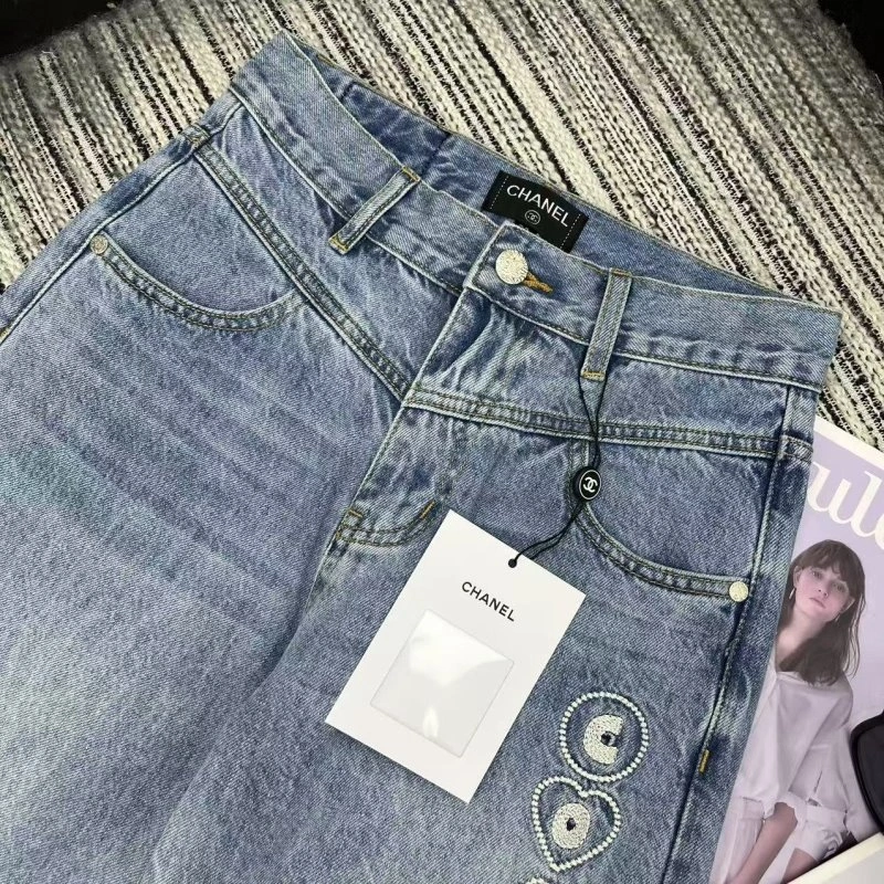 Chanel Jeans Elegant 109856