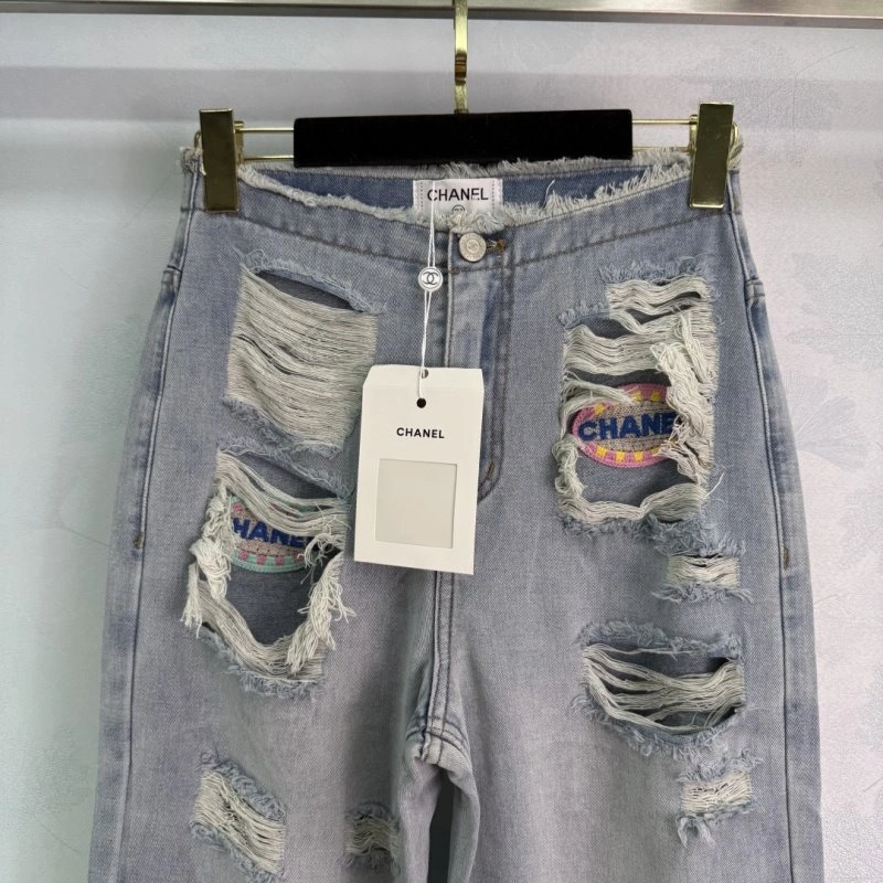 Comfortable Chanel Jeans 109850