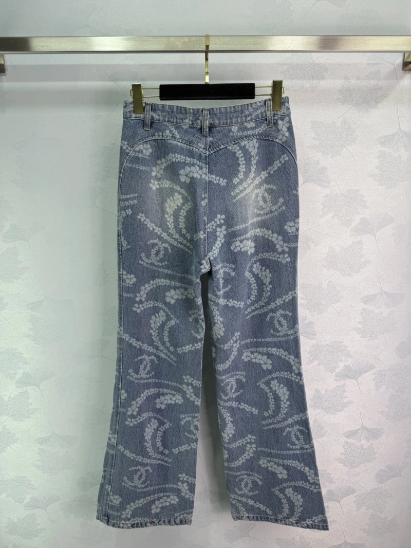EyeCatching Chanel Jeans 109851