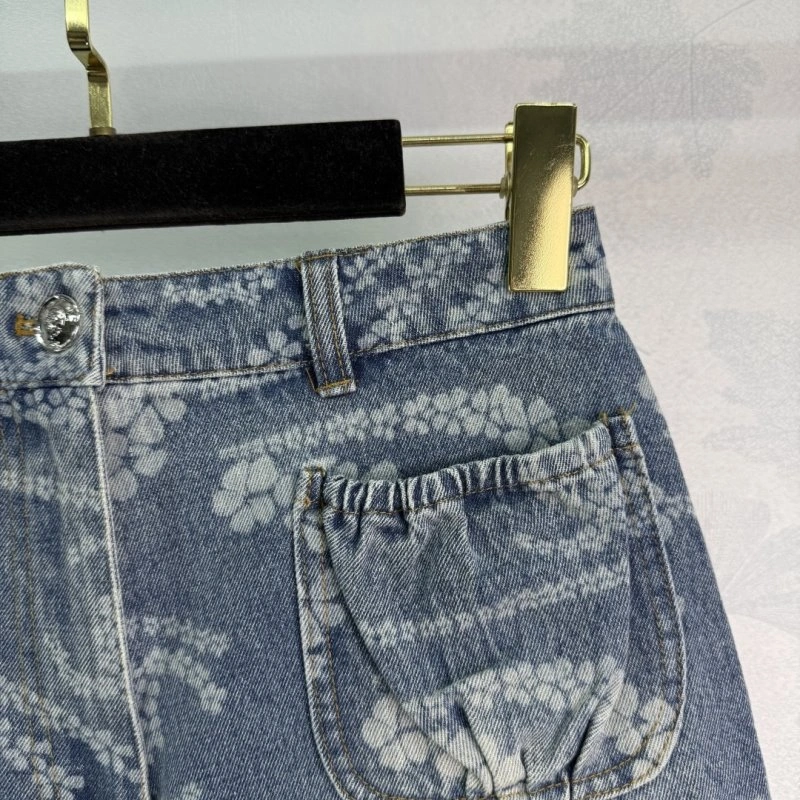 Chanel Jeans Upgraded 109848