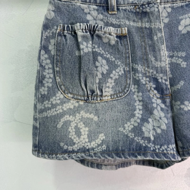 Chanel Jeans Upgraded 109848